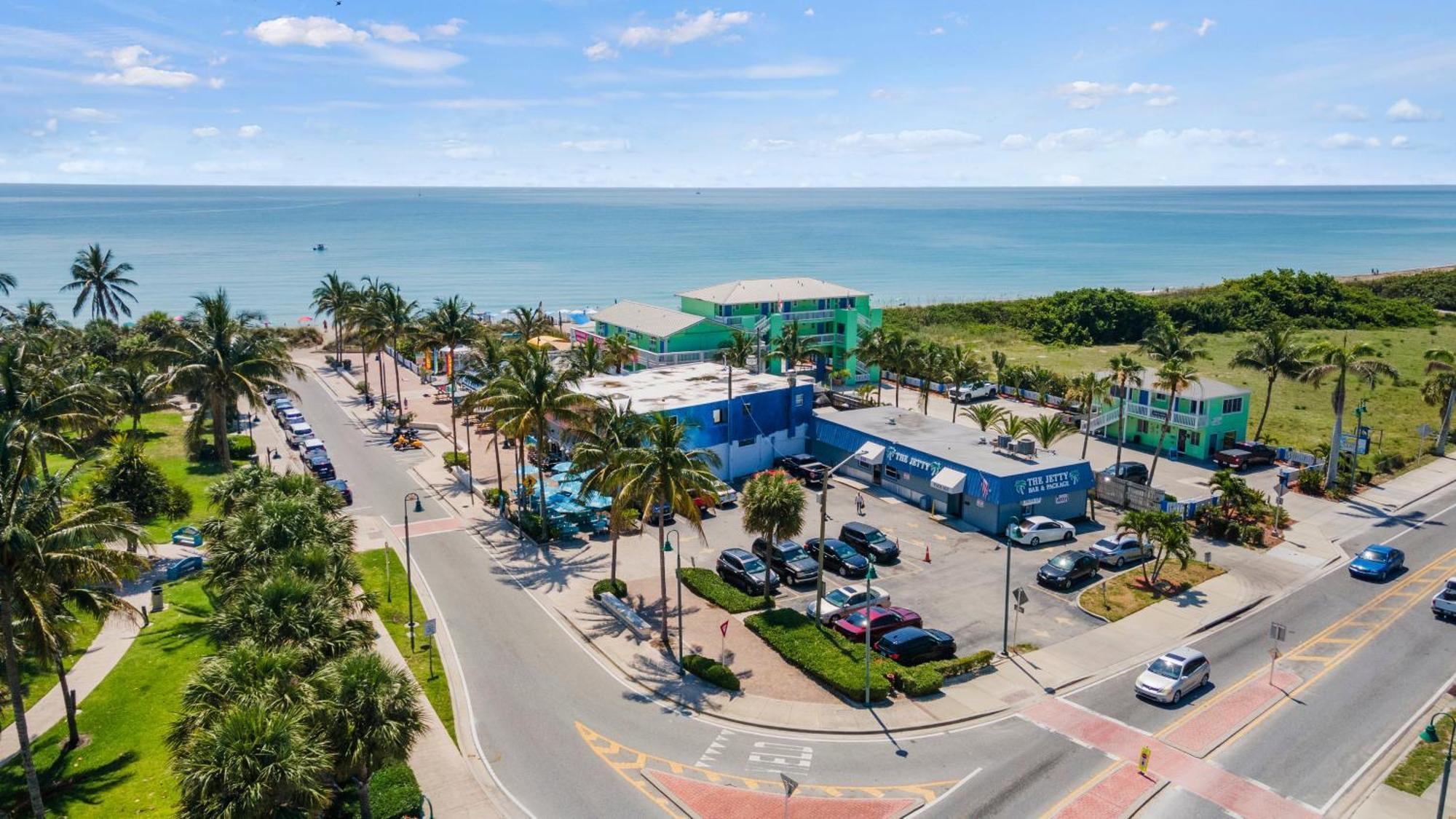 Oceanfront Inn, Inlet View Room, King Bed, #14 Fort Pierce Bagian luar foto